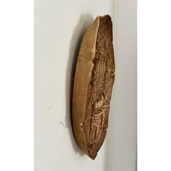 Vintage Hard Ceramic Buckingham Palace Changing of the Guard Wall Plaque - Picture 3 of 6